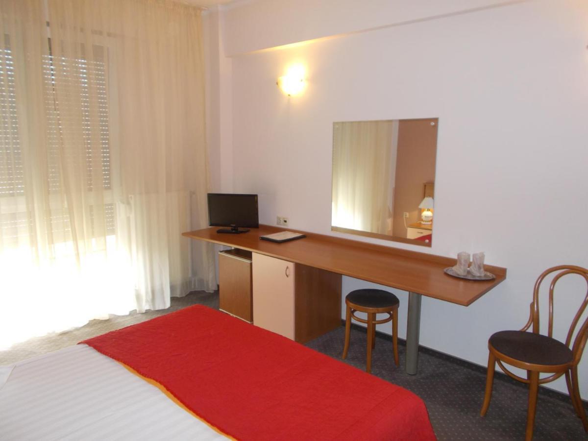 Hotel Reghina Timişoara Værelse billede